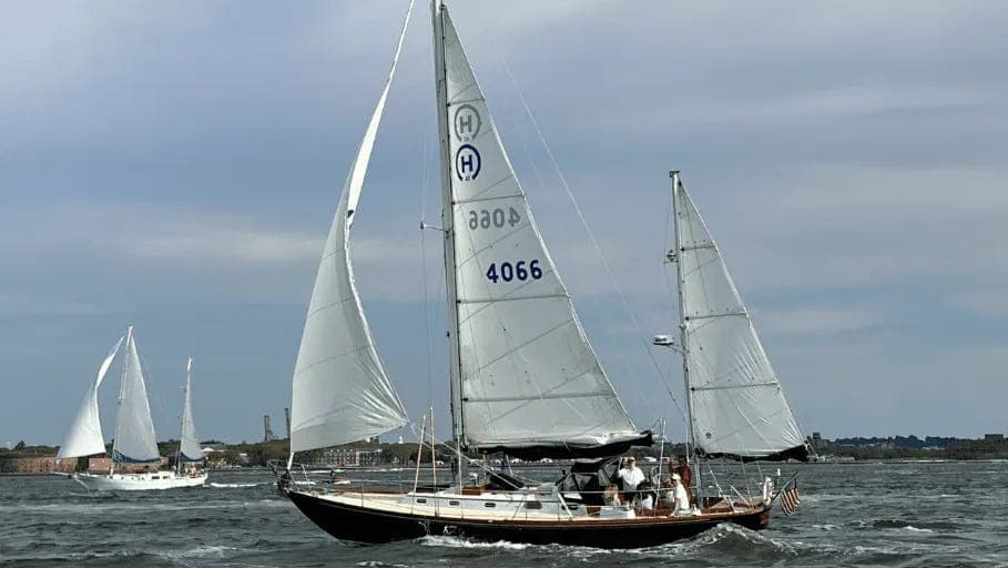 Pathfinder (1968 Hinckley Bermuda 40) in full sail prior to being stolen